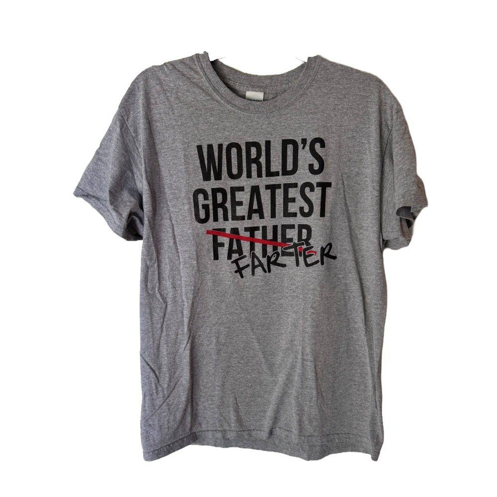 PERFECT FATHER’S DAY GIFT! Gildan Men’s Gray ‘World's Greatest Farter’ Tee